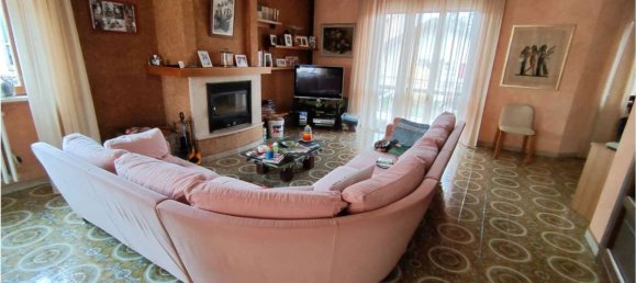 5 rooms Villa in Solaro, Italy No. 130704 11