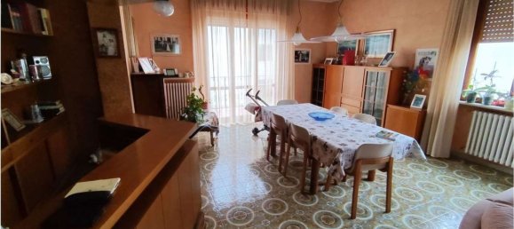 5 rooms Villa in Solaro, Italy No. 130704 14