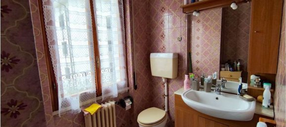 5 rooms Villa in Solaro, Italy No. 130704 32