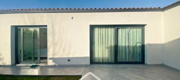 3 Schlafzimmer Haus in Rochefort, France, Nr. 342290 19