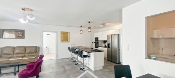 3 Schlafzimmer Haus in Rochefort, France, Nr. 342290 2