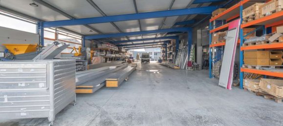 1505m² Warehouse in Reutlingen, Germany No. 61687 4