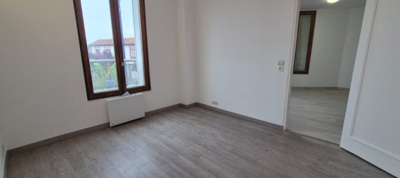 1 chambre Appartement à Drancy, France No. 345821 3