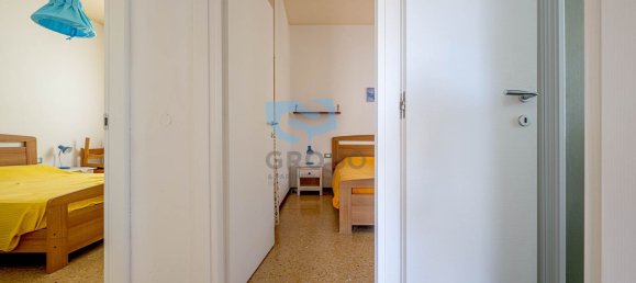Apartamento de 3 habitaciónes en Jesolo, Italy No. 258789 11