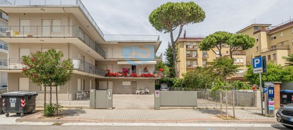 Apartamento de 3 habitaciónes en Jesolo, Italy No. 258789 23