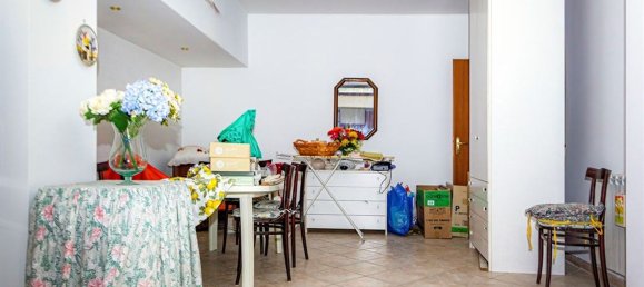 Дом с 4 комнатами в Сан Чезарео, Италия № 26406 19