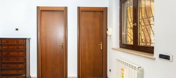 Дом с 4 комнатами в Сан Чезарео, Италия № 26406 17