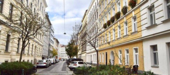 3-salle Appartement à Brigittenau, Austria No. 198601 10