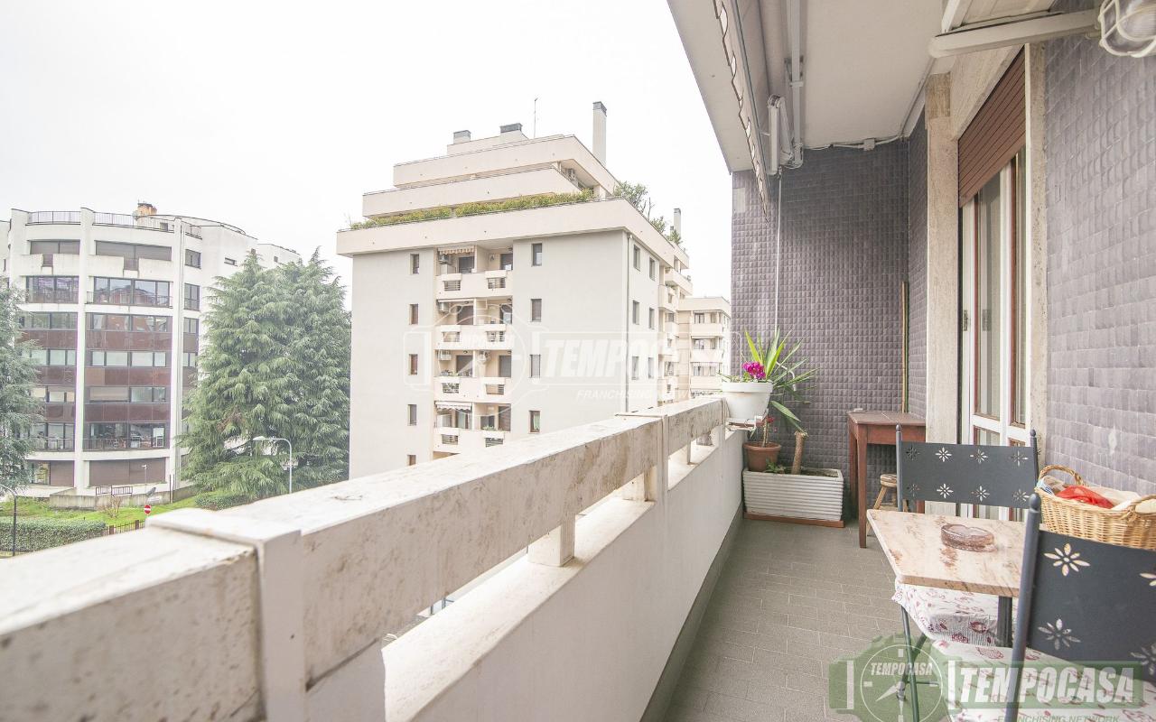 Studio in Sesto San Giovanni, Italy No. 25735