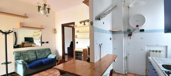 2 bedrooms Apartment in Savignone, Italy No. 358060 9
