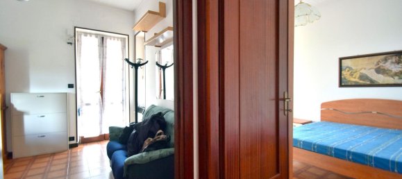 2 bedrooms Apartment in Savignone, Italy No. 358060 11