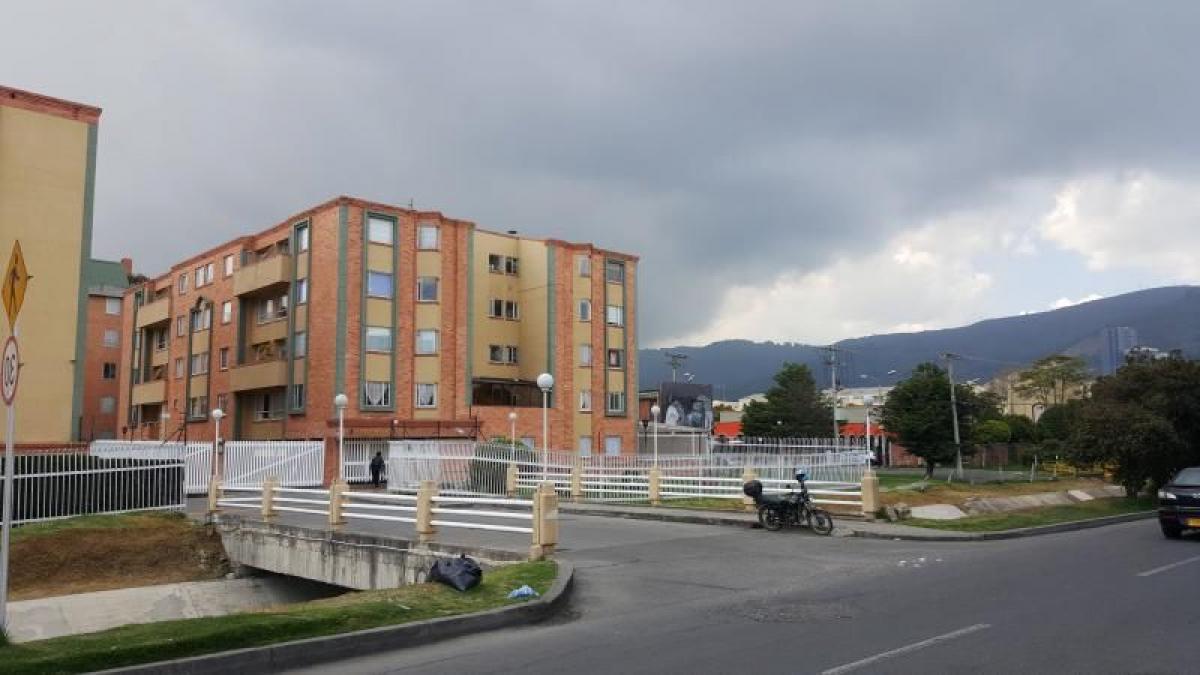 3 Schlafzimmer Haus in Bogota, Colombia, Nr. 10436