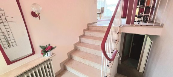 3 bedrooms Townhouse in Kassel, Germany No. 287031 4