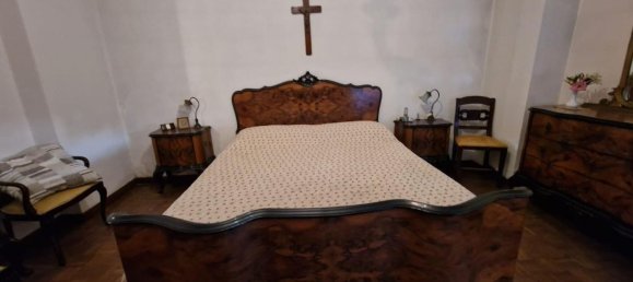 5 bedrooms Apartment in Carrara, Italy No. 338944 16