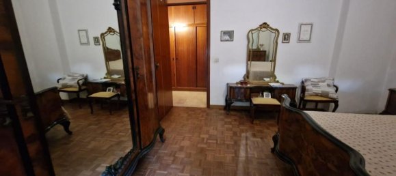 5 bedrooms Apartment in Carrara, Italy No. 338944 10