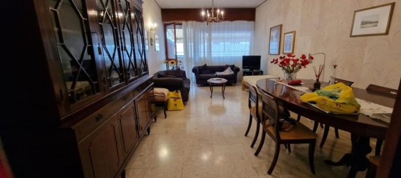 5 bedrooms Apartment in Carrara, Italy No. 338944 19