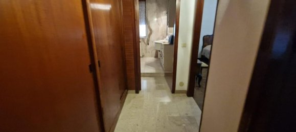 5 bedrooms Apartment in Carrara, Italy No. 338944 13