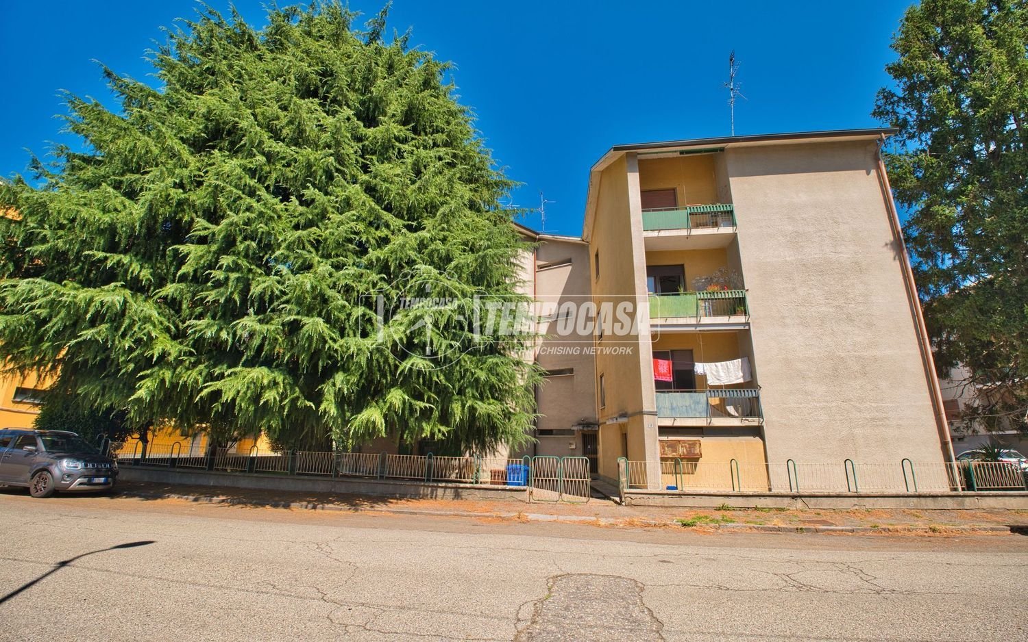 3 rooms Apartment in Trecate, Italy No. 271666