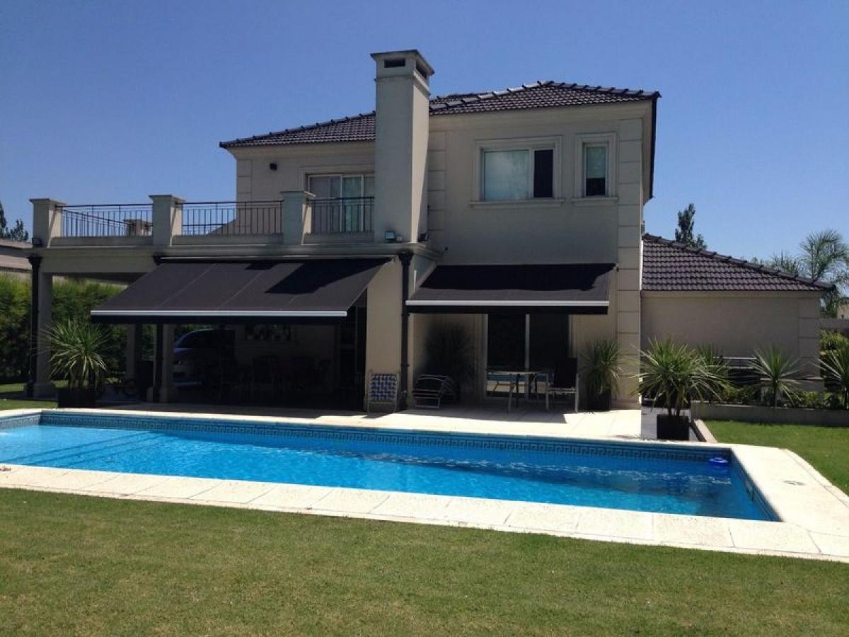 Дом с 4 спальнями в Эстебан Эчеверрия, Аргентина № 51429