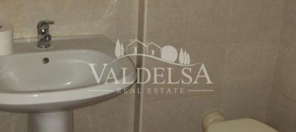 3 rooms Apartment in Poggibonsi, Italy No. 48990 13