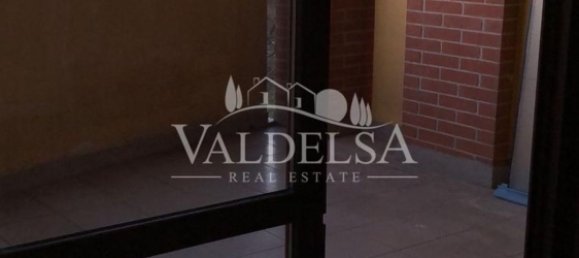 3 rooms Apartment in Poggibonsi, Italy No. 48990 6