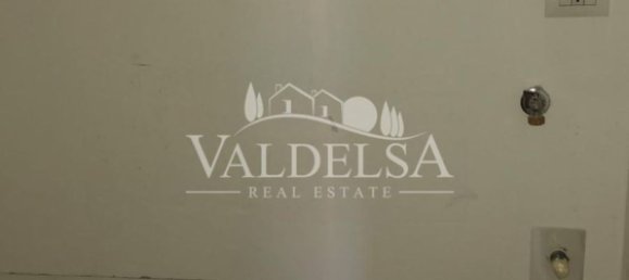 3 rooms Apartment in Poggibonsi, Italy No. 48990 14