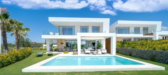 4 Schlafzimmer Villa in Marbella, Spain, Nr. 3254 2