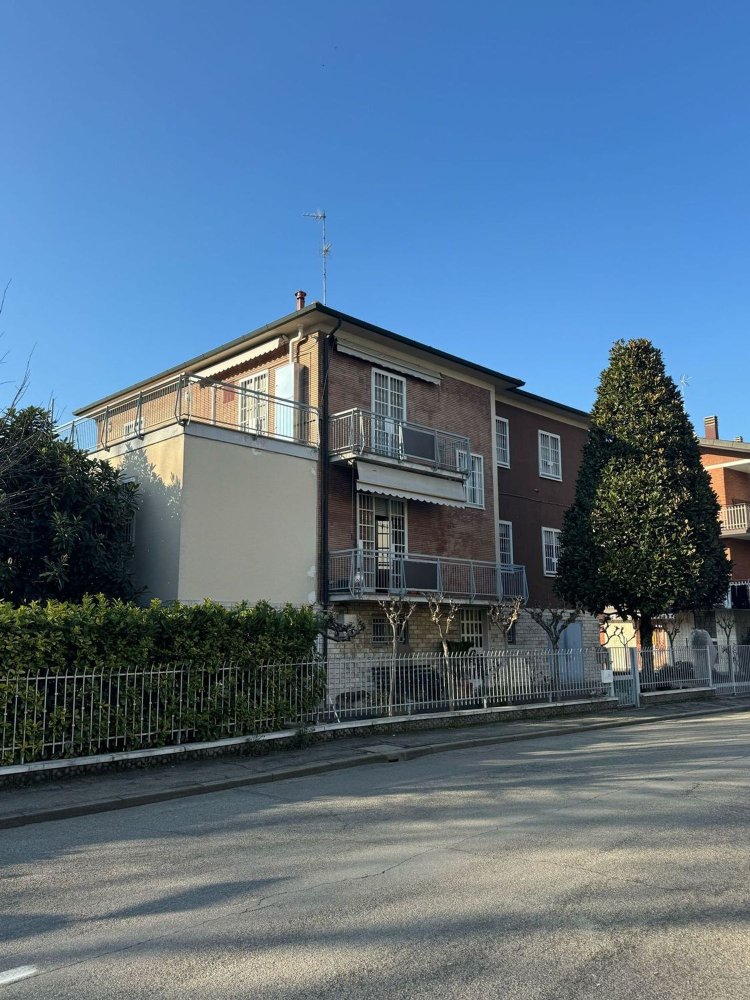 6 Schlafzimmer Haus in Anzola dell'Emilia, Italy, Nr. 317643