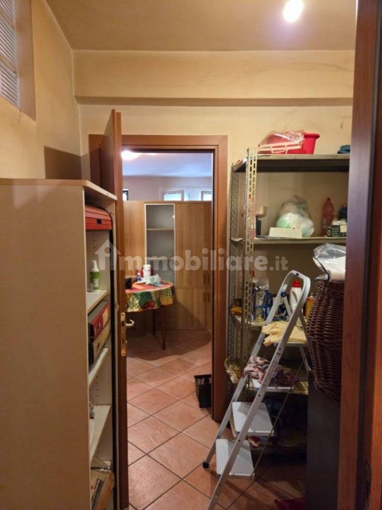 Studio in Guastalla, Italy, Nr. 321325
