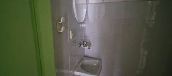 22m² Commercial property in Naples, Italy No. 322683 7