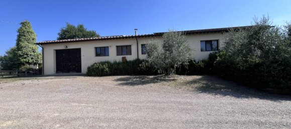 Квартира с 10 спальнями в Террануова Браччолини, Италия № 264811 12