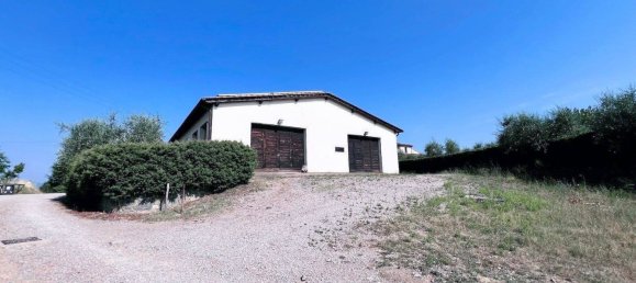 Квартира с 10 спальнями в Террануова Браччолини, Италия № 264811 13