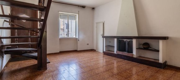 Dúplex de 6 dormitorios en Monterosi, Italy No. 346243 18