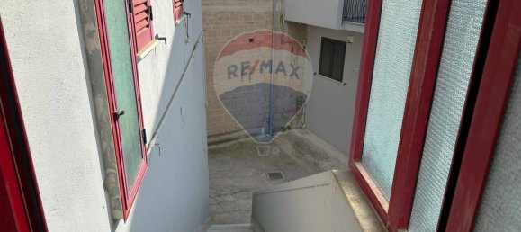 Apartamento de 2 dormitorios en Santa Maria a Vico, Italy No. 377392 3