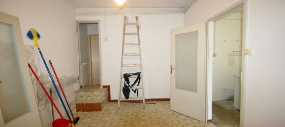 7 rooms House in Ferrara, Italy No. 182135 20