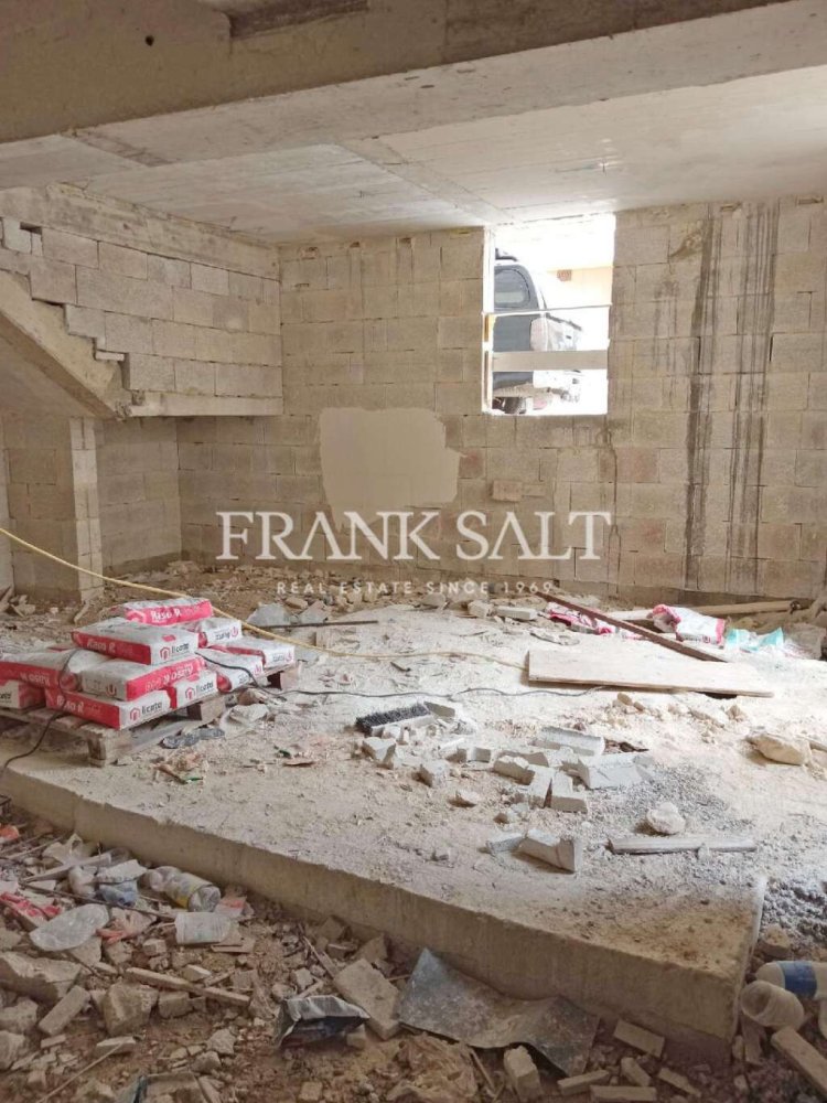 Tienda en San Gwann, Malta 66 m² No. 13601