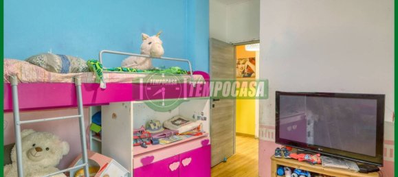 2 bedrooms Apartment in Varese, Italy No. 291573 13