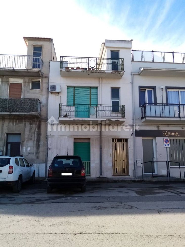 3 chambres Appartement à Vittoria, Italy No. 355496