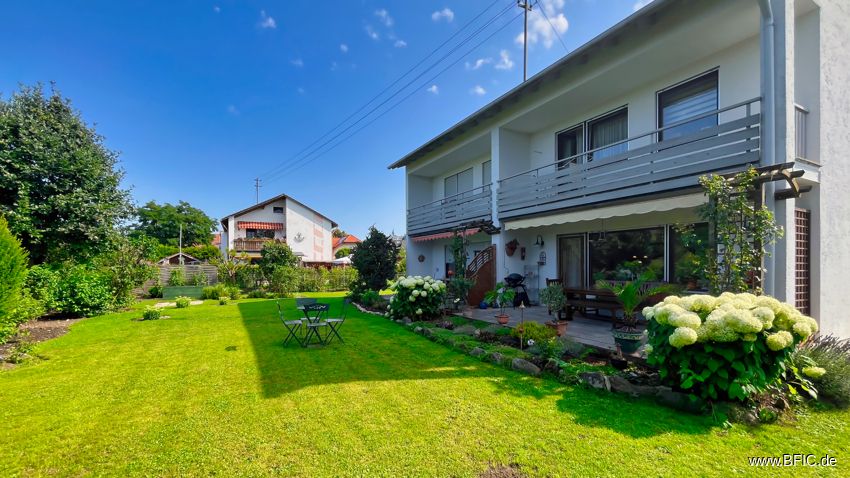 Таунхаус с 6 спальнями в Фюрстенфельдбрукк, Германия № 273619