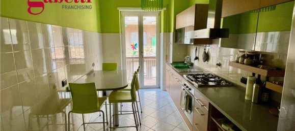 1 bedroom Apartment in Rome, Italy No. 200920 9