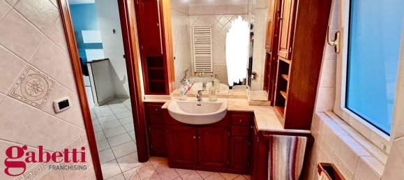 1 bedroom Apartment in Rome, Italy No. 200920 16