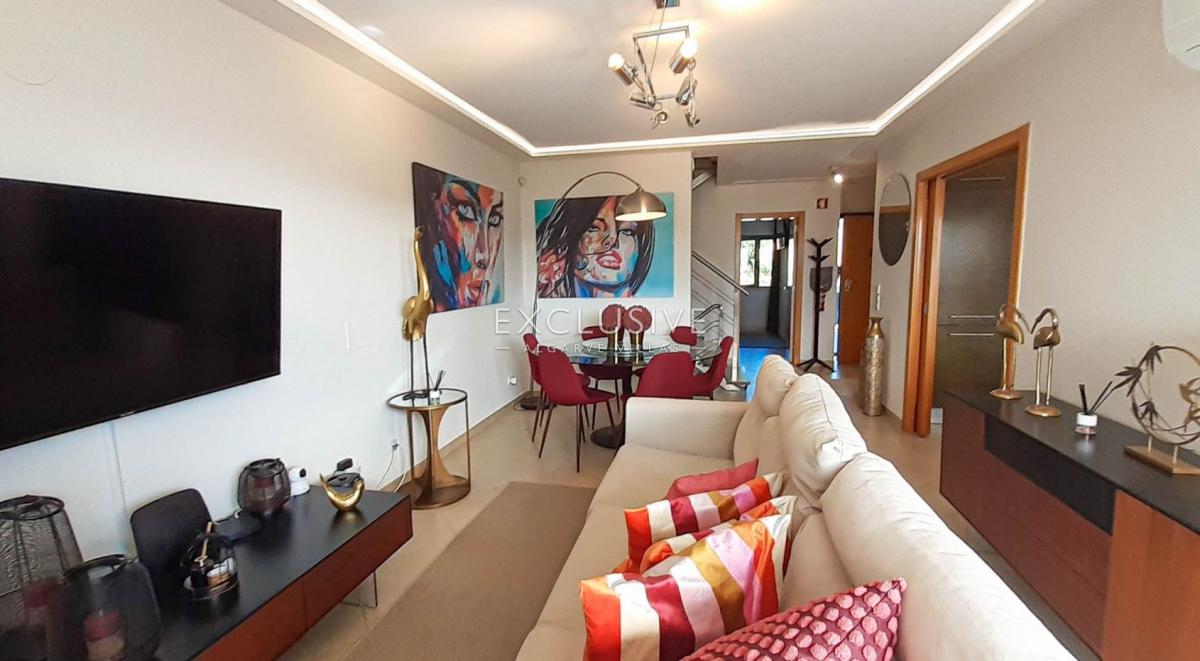 4 bedrooms Villa in Loule, Portugal No. 1786