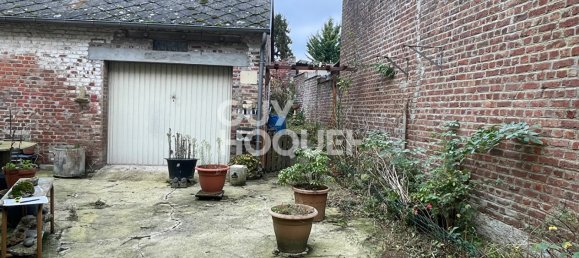 3 bedrooms House in Peronne, France No. 152955 2