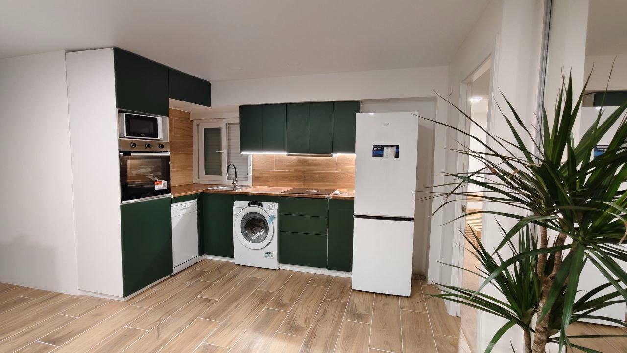 3 bedrooms Apartment for sale in Manises, Valencia, Valencian Community, Spain № 370017