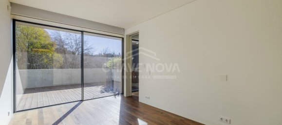 2 bedrooms Apartment in Porto, Portugal No. 132506 16