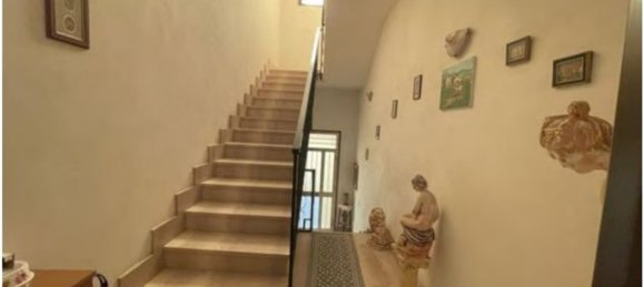 7-salle Appartement à Noto, Italy No. 43433 17