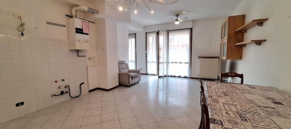 3 bedrooms Apartment in Calusco d'Adda, Italy No. 380842 11