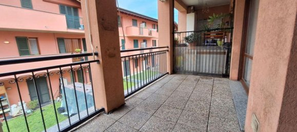 3 bedrooms Apartment in Calusco d'Adda, Italy No. 380842 8