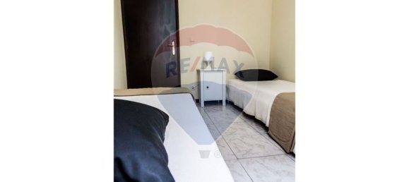 273m² Building in Porto, Portugal No. 34859 3