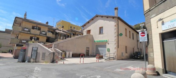 Apartamento de 3 divisões em Tolfa, Italy N.º 80733 4